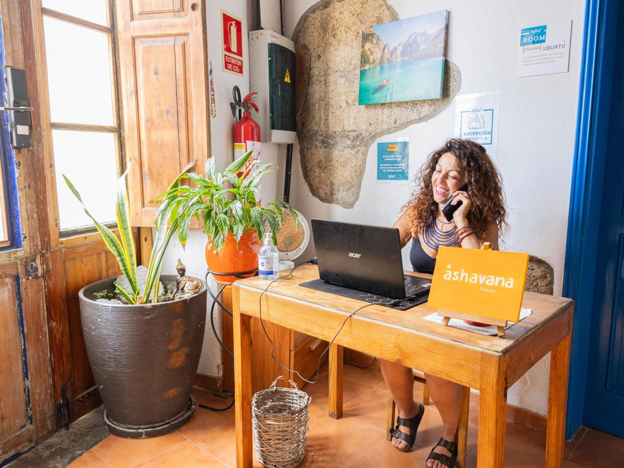Ashavana Nest Hostel Ель-Медано Екстер'єр фото