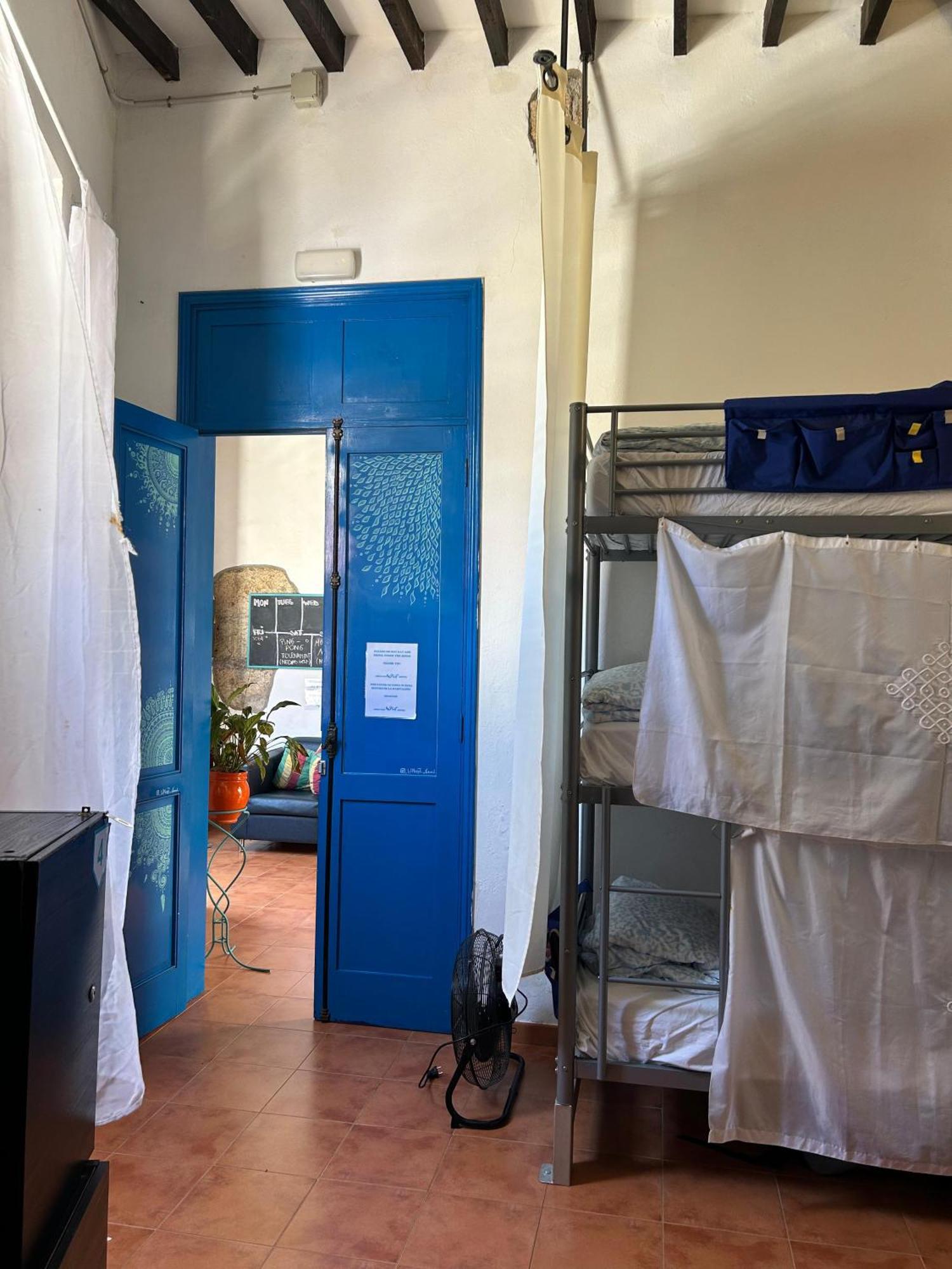Ashavana Nest Hostel Ель-Медано Номер фото